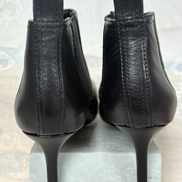 NEW-ZARA-Women black leather heel Boots.Cambodia. - Picture 4 of 12